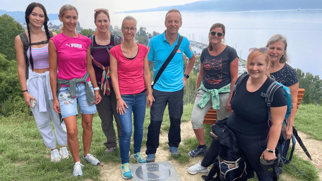 Divi Placeholder 1366x768 (Teambild) Mitarbeitergewinnung fĂŒr Ergotherapie